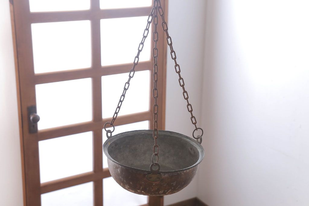 アンティーク雑貨　イタリア製　アンティーク調ハンギングバスケット(1)