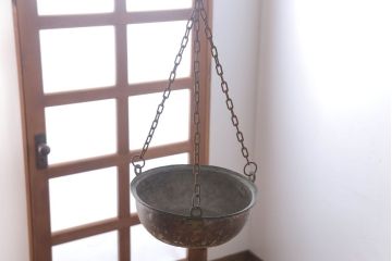 アンティーク雑貨　イタリア製　アンティーク調ハンギングバスケット(1)