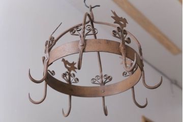 アンティーク雑貨　アンティーク調　かわいいアイアン吊り下げ円型フック