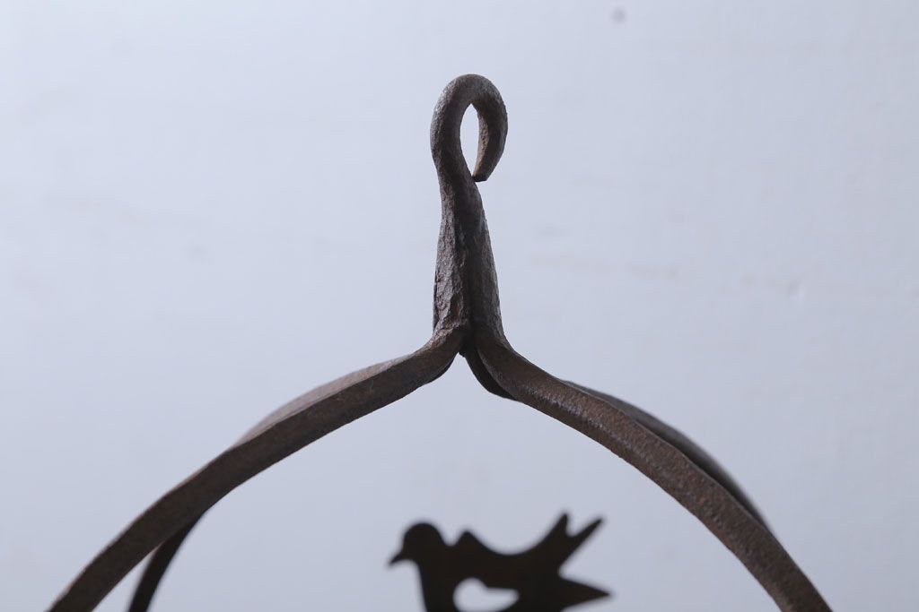 アンティーク雑貨　アンティーク調　かわいいアイアン吊り下げ円型フック