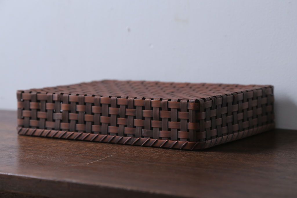 アンティーク雑貨　古民具・骨董　竹編みの小物収納アンティーク小箱(蓋付き)