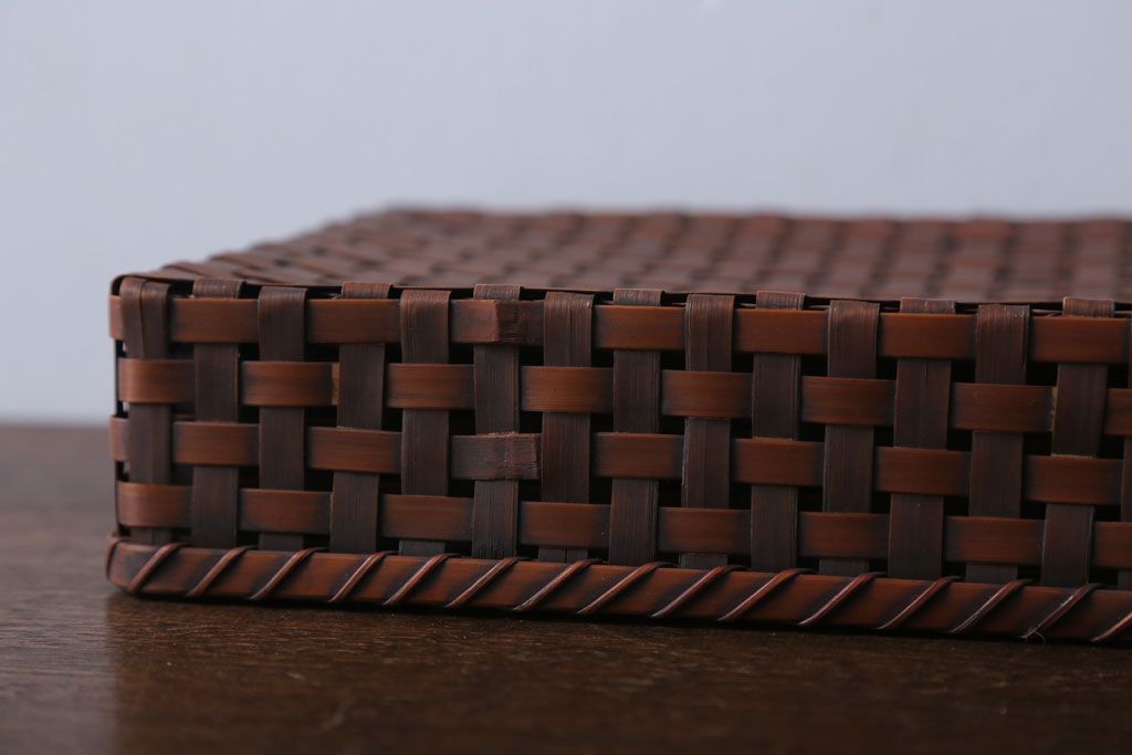 アンティーク雑貨　古民具・骨董　竹編みの小物収納アンティーク小箱(蓋付き)