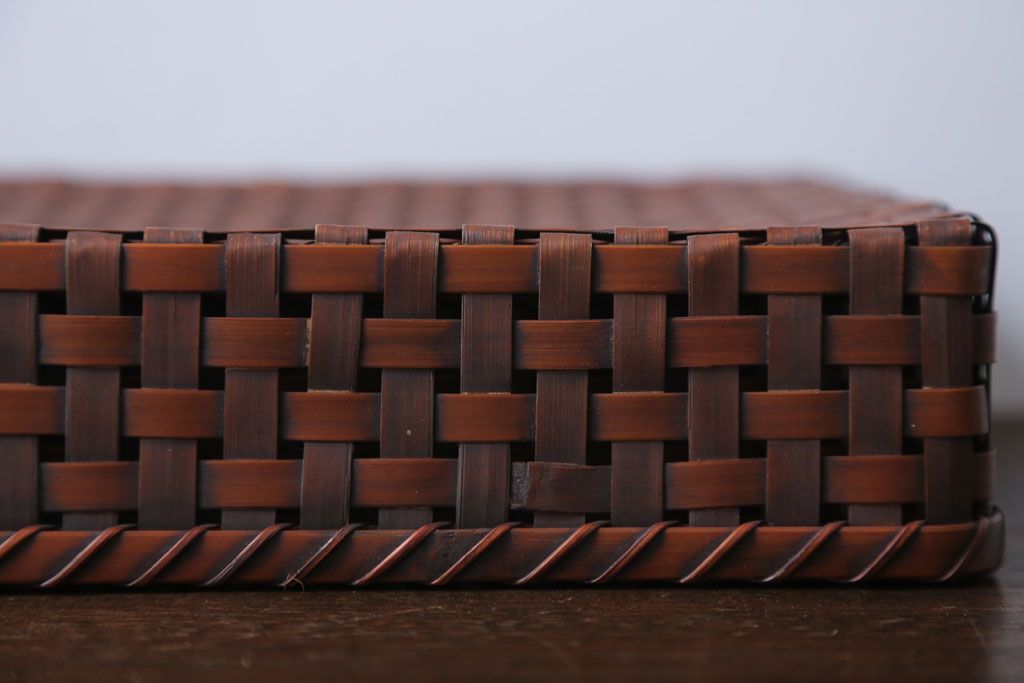 アンティーク雑貨　古民具・骨董　竹編みの小物収納アンティーク小箱(蓋付き)