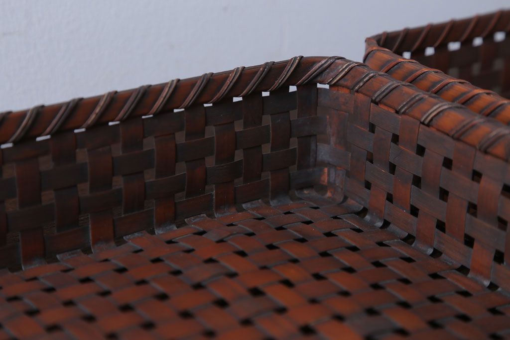 アンティーク雑貨　古民具・骨董　竹編みの小物収納アンティーク小箱(蓋付き)