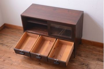 アンティーク家具　アンティーク　気泡ガラス入り鉄脚ローボード