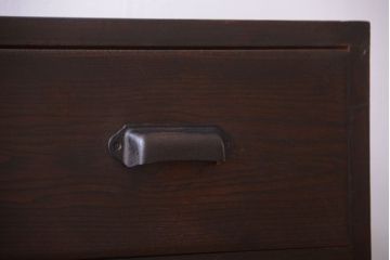 アンティーク家具　アンティーク　前面栗材の鉄脚付きローチェスト(ローボード)