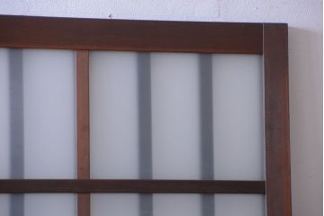 アンティーク　格子デザインがおしゃれなフィックス窓(明り取り・スリット窓)(1)