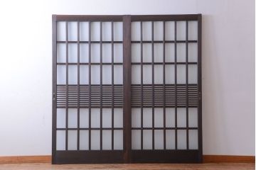 アンティーク　背のたかい格子デザインが和風なガラス戸2枚セット