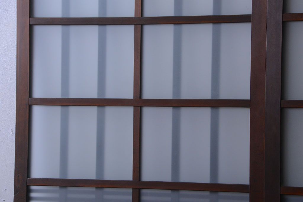 アンティーク　背のたかい格子デザインが和風なガラス戸2枚セット