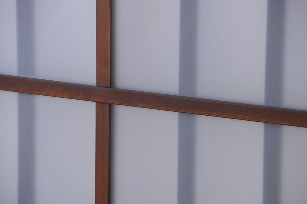 アンティーク　背のたかい格子デザインが和風なガラス戸2枚セット