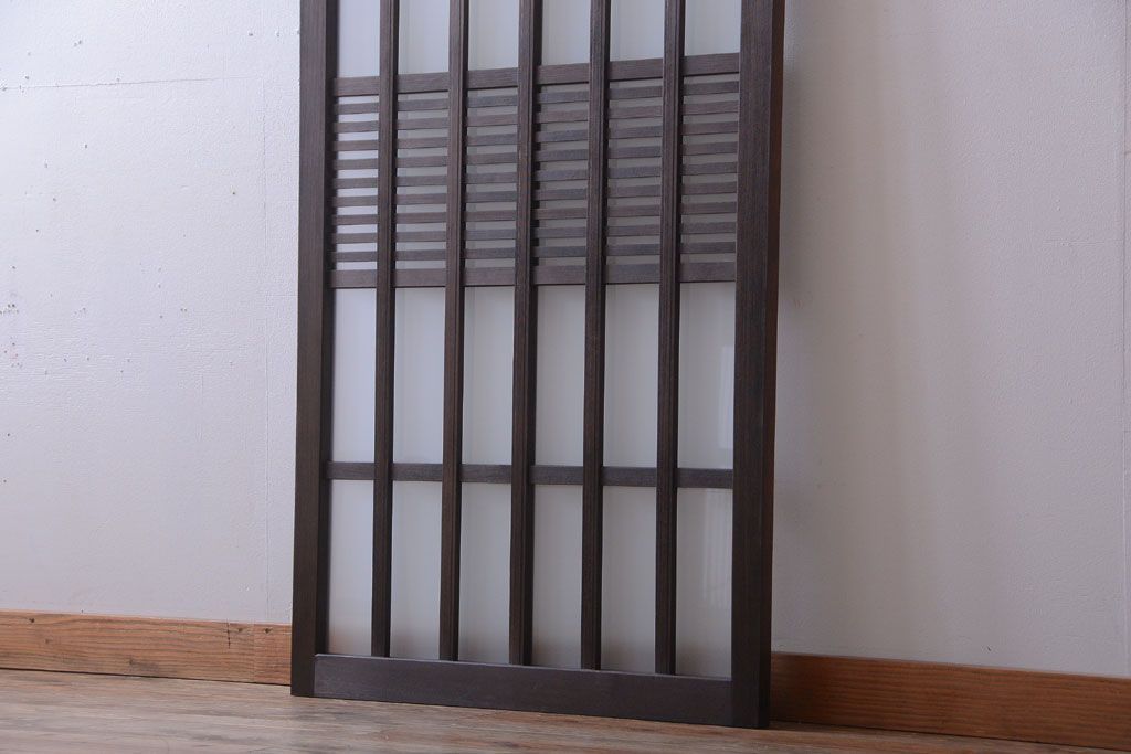 アンティーク　格子デザインがおしゃれなフィックス窓(明り取り・明かり取り・スリット窓)(2)