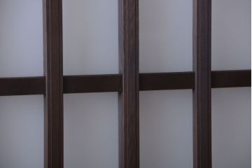 アンティーク　格子デザインがおしゃれなフィックス窓(明り取り・明かり取り・スリット窓)(2)