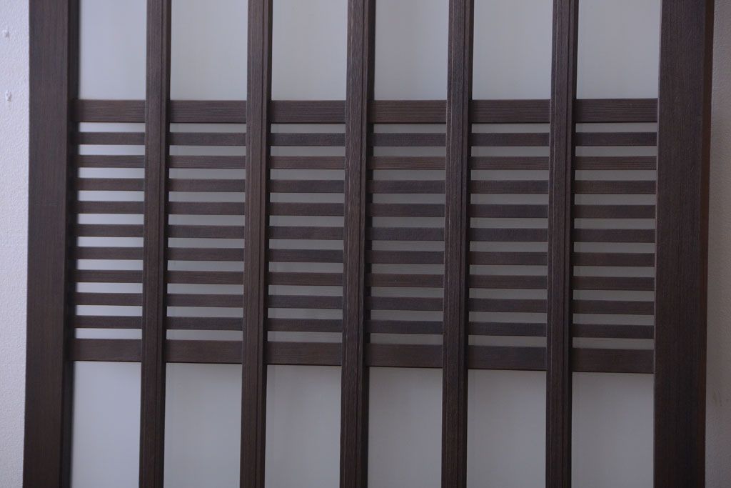 アンティーク　格子デザインがおしゃれなフィックス窓(明り取り・明かり取り・スリット窓)(2)