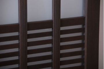 アンティーク　格子デザインがおしゃれなフィックス窓(明り取り・明かり取り・スリット窓)(2)