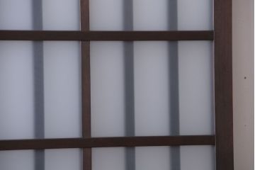 アンティーク　格子デザインがおしゃれなフィックス窓(明り取り・明かり取り・スリット窓)(2)