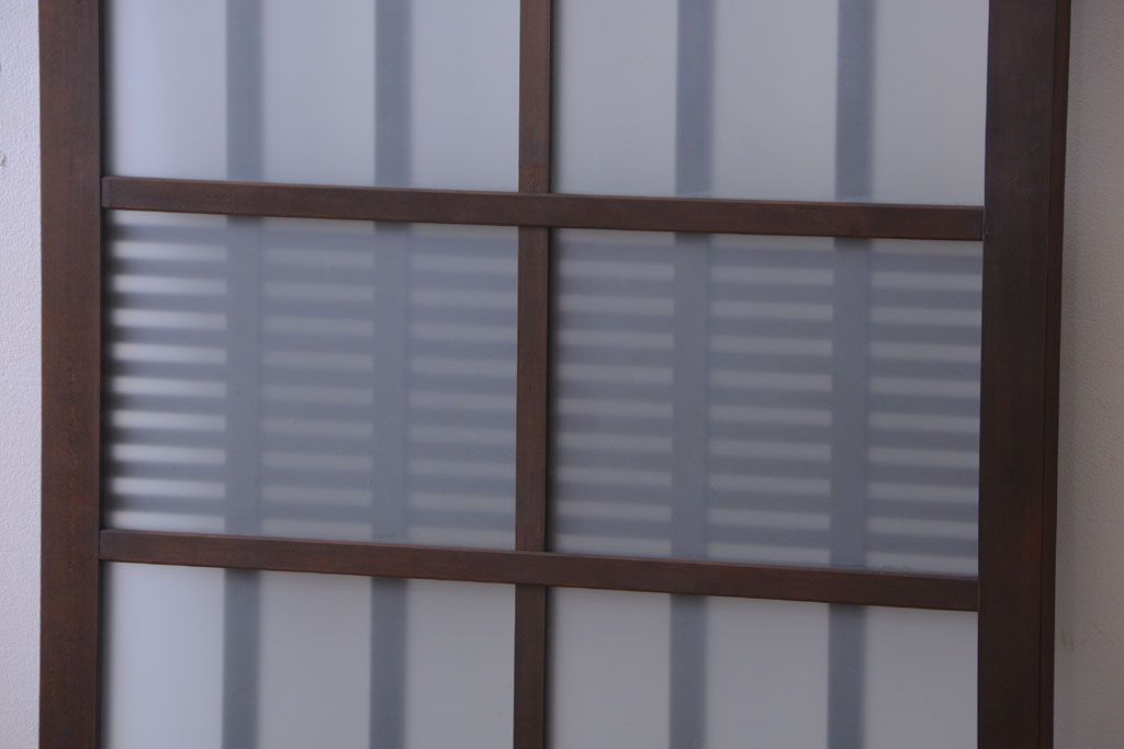 アンティーク　格子デザインがおしゃれなフィックス窓(明り取り・明かり取り・スリット窓)(2)