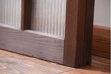 アンティーク　すりガラスとモールガラス入り!小さなガラス戸(窓)