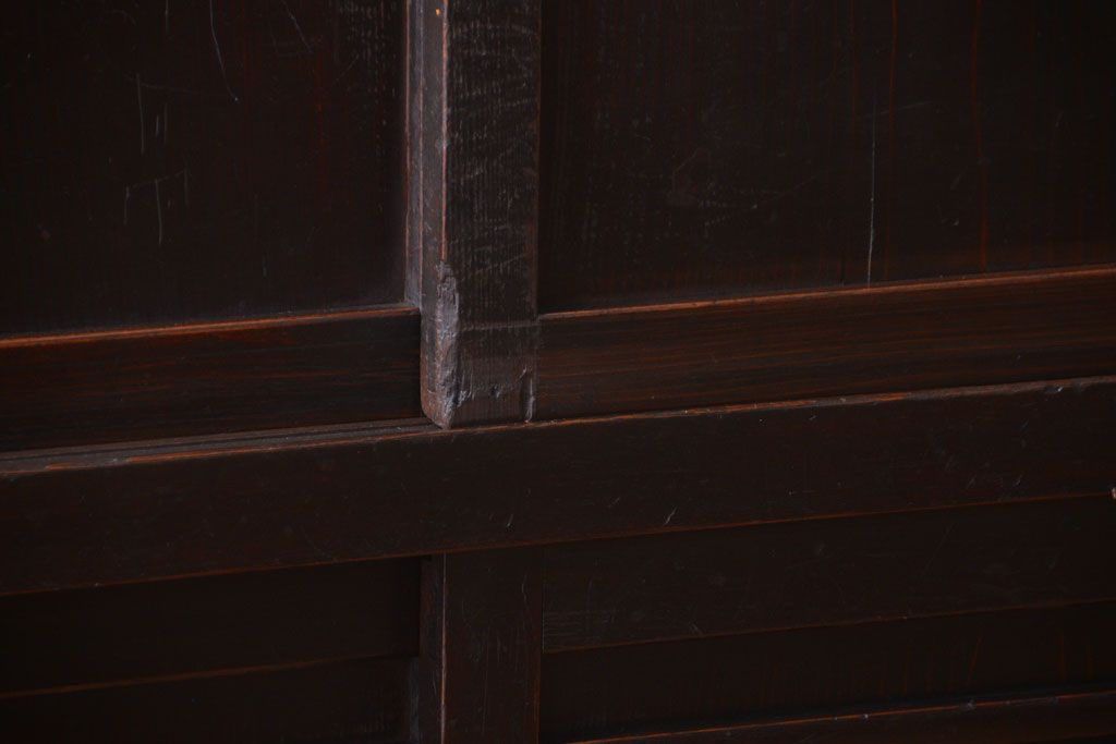 アンティーク家具　古民具・骨董　横桟引き戸の時代戸棚(水屋箪笥)