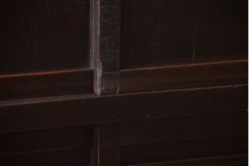 アンティーク家具　古民具・骨董　横桟引き戸の時代戸棚(水屋箪笥)