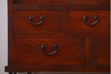 アンティーク家具　アンティーク　前面欅材の鉄脚キャビネット(収納棚)