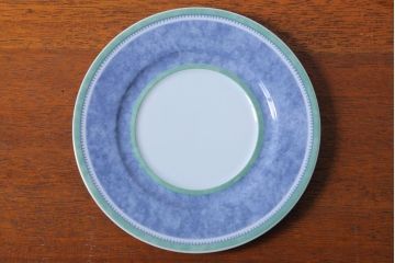 アンティーク雑貨　Villeroy&Boch(ビレロイ&ボッホ)　スイッチ3　カップ&ソーサー4客・クリーマー