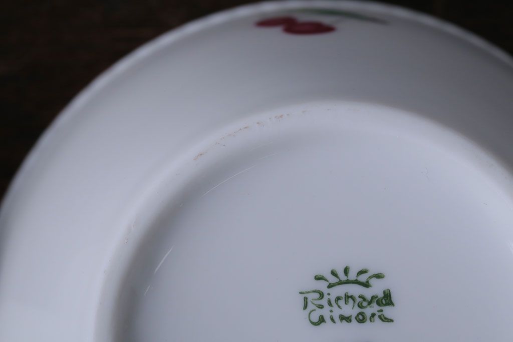 イタリアRichard Ginori(リチャードジノリ)　ボンジョルノチェリー　カップ&ソーサー5客セット(洋食器)