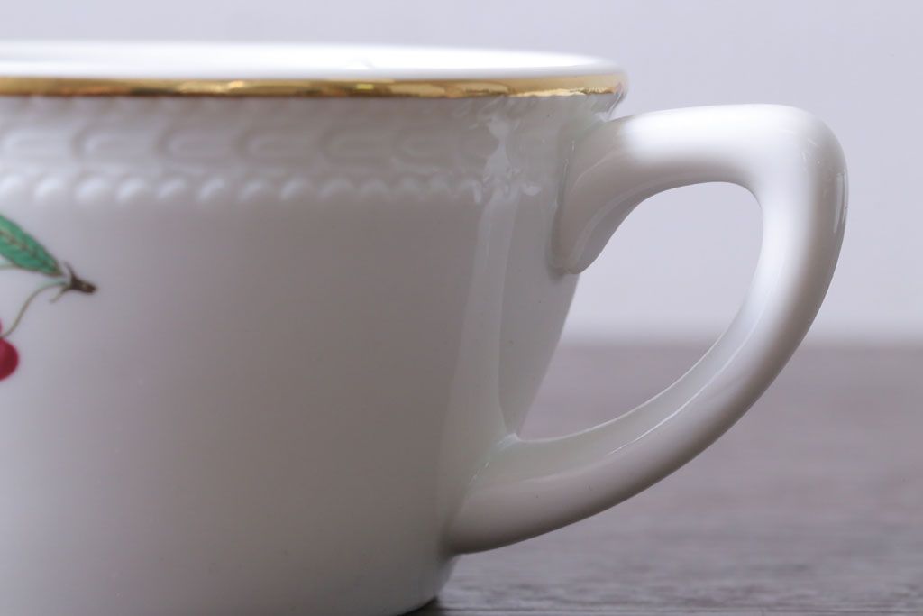 イタリアRichard Ginori(リチャードジノリ)　ボンジョルノチェリー　カップ&ソーサー5客セット(洋食器)