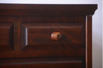 中古　北海道民芸家具　シックなチェスト(定価約24万円)(1)