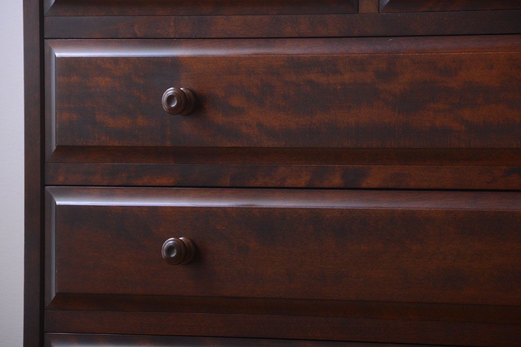 中古　北海道民芸家具　シックなチェスト(定価約24万円)(1)