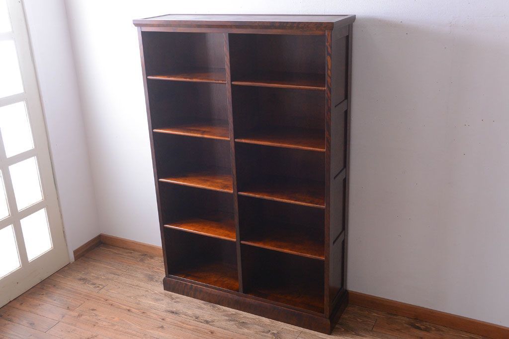 中古　民芸家具　高級品!シックでモダンな飾り棚(書棚)