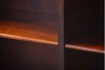 中古　民芸家具　高級品!シックでモダンな飾り棚(書棚)