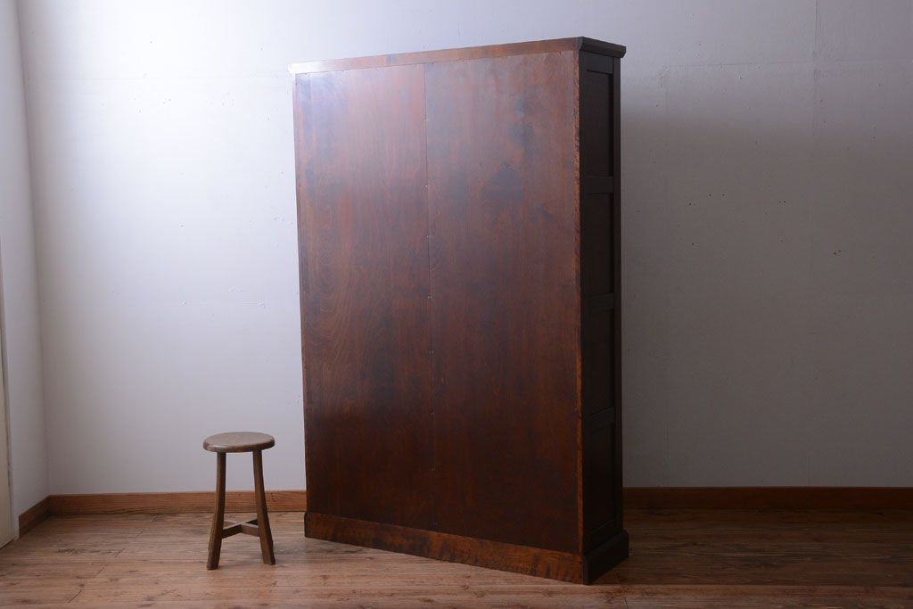 中古　民芸家具　高級品!シックでモダンな飾り棚(書棚)