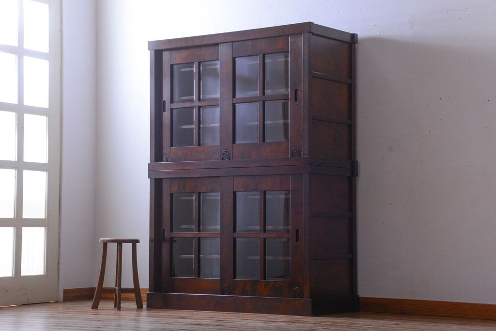 中古　民芸家具　高級品!シックでモダンな重ね食器棚