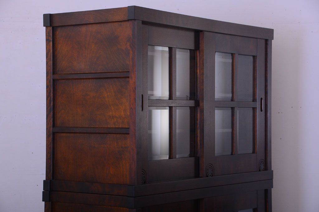 中古　民芸家具　高級品!シックでモダンな重ね食器棚