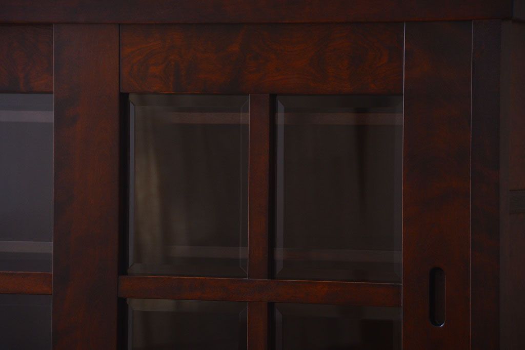 中古　民芸家具　高級品!シックでモダンな重ね食器棚