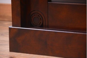 中古　民芸家具　高級品!シックでモダンな重ね食器棚