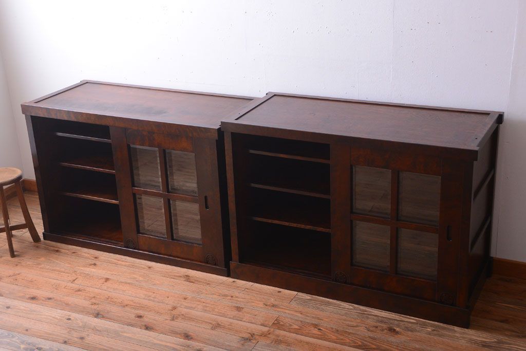 中古　民芸家具　高級品!シックでモダンな重ね食器棚