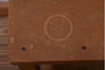 レトロ家具　昭和レトロ　古い学校の木製角スツール2脚セット(2)