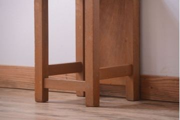 ヴィンテージ家具　ビンテージ　古い木のレトロな角スツール(1)