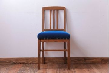 レトロ家具　和製アンティーク　レトロで小ぶりな木製チェア