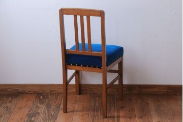 レトロ家具　和製アンティーク　レトロで小ぶりな木製チェア