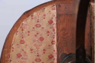 アンティーク家具　和製アンティーク　アーム付きのシックな回転椅子