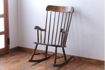 中古　ブランド家具　ブナ材のロッキングチェア