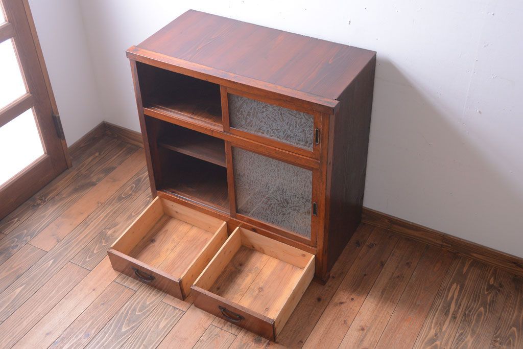 レトロ家具　昭和レトロ　結霜ガラス入りアンティーク収納棚