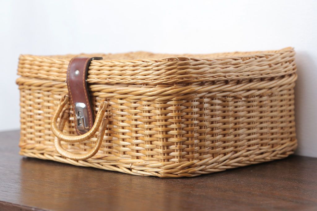 アンティーク雑貨　アンティーク　レトロでかわいいバスケット(3)