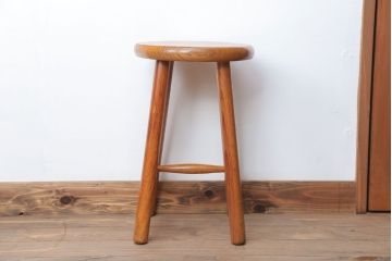 ヴィンテージ家具　ビンテージ　パイン材の小さな丸スツール(1)