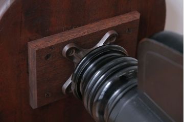 アンティーク家具　アンティーク　古い木製のおしゃれな回転スツール