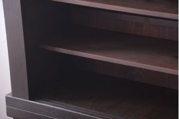 アンティーク家具　六尺　古民具・骨董　4枚引き戸の高級重ね収納棚(水屋箪笥)