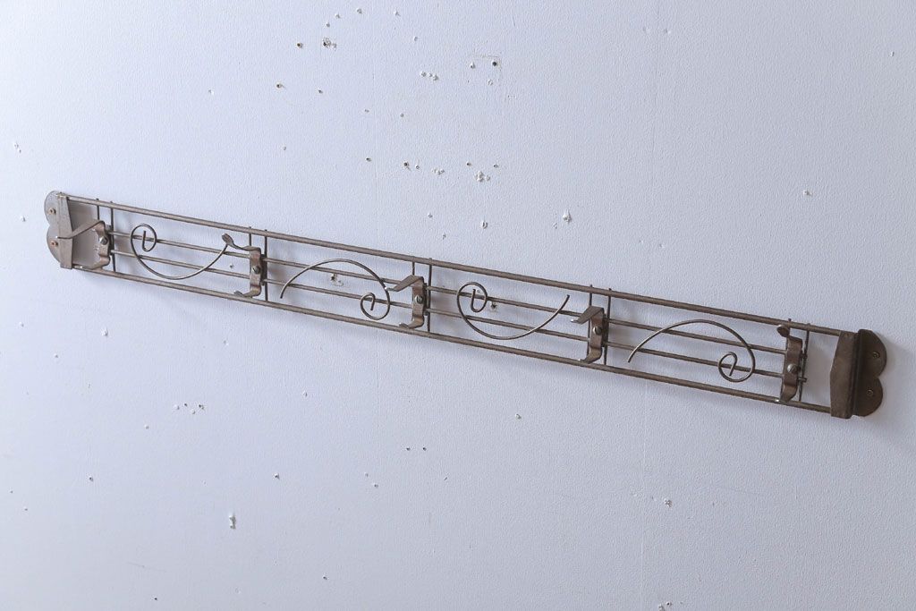 アンティーク雑貨　昭和レトロ　古いアイアンのおしゃれなウォールフック