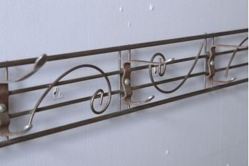 アンティーク雑貨　昭和レトロ　古いアイアンのおしゃれなウォールフック